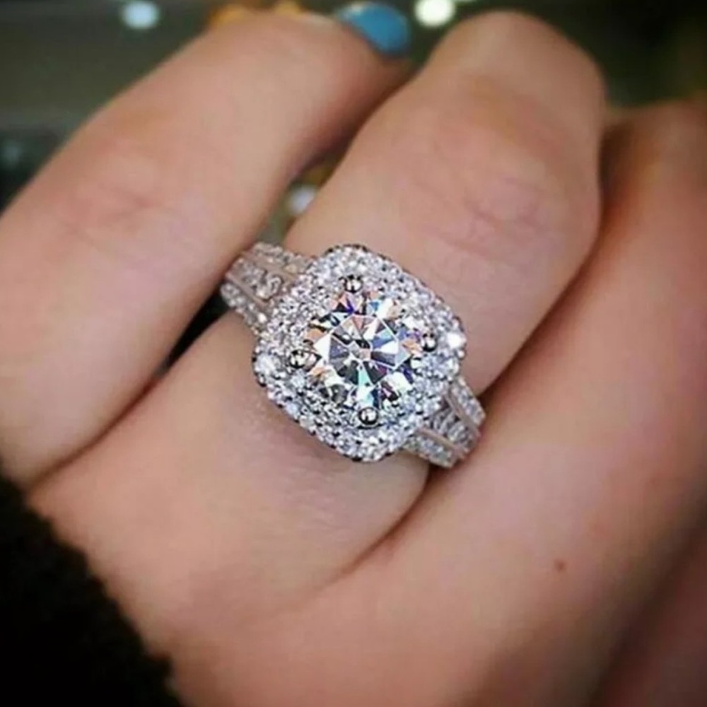 New sunshine 925 stamped white sapphire ring - Picture 3 of 5